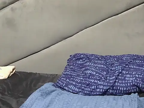 Snapshot of Melitaxx chatting on March 15, 8:15 pm Melitaxx online show from March 15, 8:15 pm