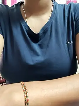 Snapshot of Noor_Sexy02 chatting on April 28, 4:50 am Noor Sexy02 online show from April 28, 4:50 am