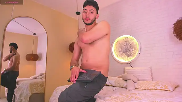 Dylan vega01 online show from March 14, 4:01 pm