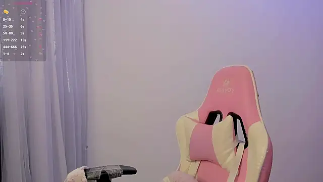 Snapshot of KittyFeet1 chatting on March 23, 4:55 pm KittyFeet1 online show from March 23, 4:55 pm