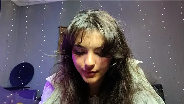 CareyDevan online show from March 29, 1:44 pm