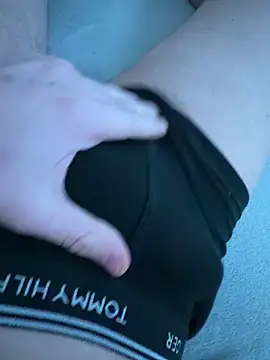 Snapshot of cheburato07 chatting on March 16, 1:26 pm cheburato07 online show from March 16, 1:26 pm