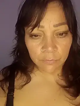 Snapshot of Naia_queen25 chatting on March 23, 11:47 am Naia queen25 online show from March 23, 11:47 am