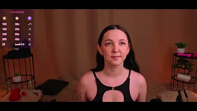 CindyBkitty online show from May 13, 4:04 pm