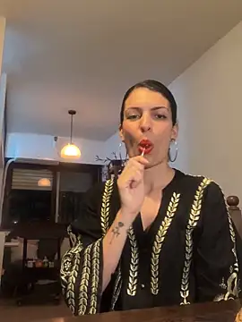 Snapshot of conejita000 chatting on March 19, 2:48 am conejita000 online show from March 19, 2:48 am