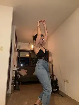 Snapshot of conejita000 chatting on March 21, 11:08 pm conejita000 online show from March 21, 11:08 pm