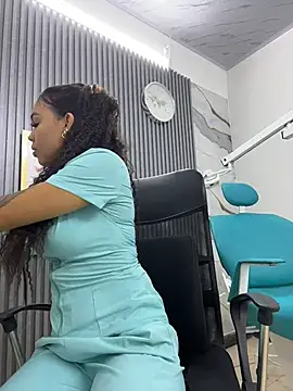 daniela-sexy online show from July 2, 3:51 pm
