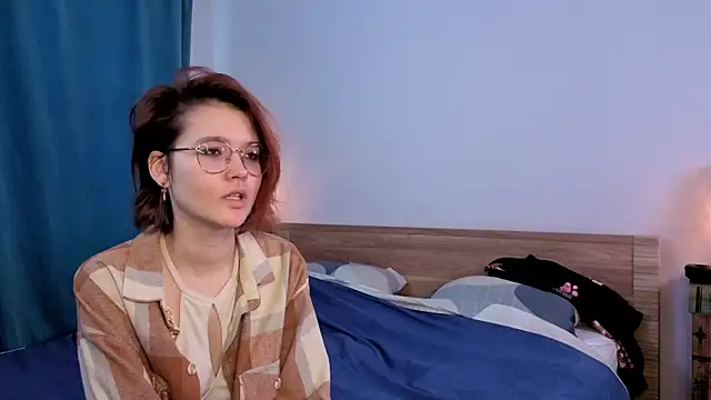 FlaviaAvena online show from March 20, 8:30 am