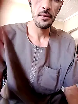 Snapshot of Thisizhakim chatting on June 27, 11:04 am Thisizhakim online show from June 27, 11:04 am