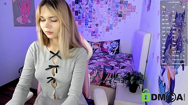 Snapshot of Elvi7z chatting on March 19, 3:16 pm Elvi7z online show from March 19, 3:16 pm