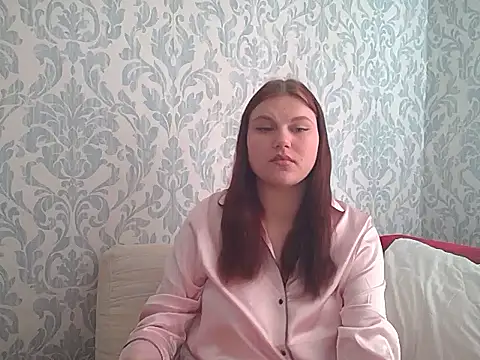 tgyhvb online show from April 17, 12:52 pm