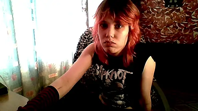 Snapshot of whiny_emo_boi chatting on March 18, 1:58 pm whiny emo boi online show from March 18, 1:58 pm