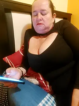 Snapshot of samitetas chatting on March 17, 1:58 pm samitetas online show from March 17, 1:58 pm