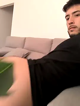 Snapshot of sirale3008 chatting on March 30, 3:13 pm sirale3008 online show from March 30, 3:13 pm