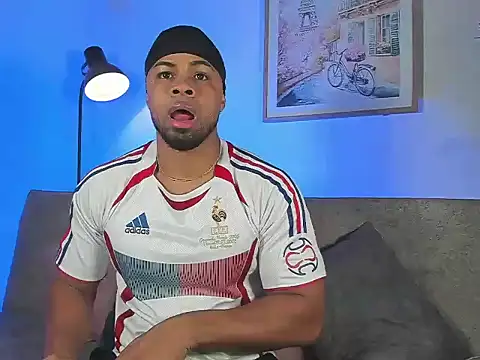 Snapshot of Rocco_Corvus chatting on March 24, 4:06 am Rocco Corvus online show from March 24, 4:06 am