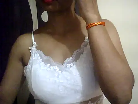 Snapshot of Sonam1186 chatting on May 30, 3:53 pm Sonam1186 online show from May 30, 3:53 pm