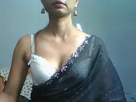 Snapshot of Sonam1186 chatting on July 29, 1:53 pm Sonam1186 online show from July 29, 1:53 pm