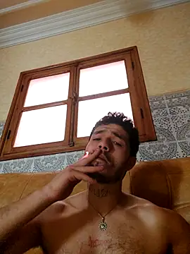 Thewildaliii0 online show from March 22, 5:49 pm