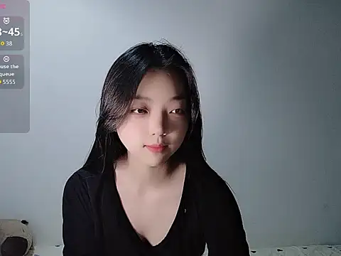 Snapshot of oblakitty_ chatting on March 16, 12:49 am oblakitty online show from March 16, 12:49 am