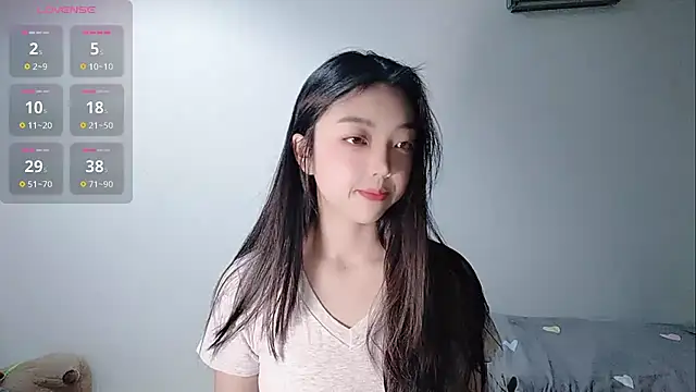 Snapshot of oblakitty_ chatting on March 19, 10:58 pm oblakitty online show from March 19, 10:58 pm