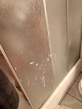 Snapshot of xxxavior69 chatting on March 27, 10:37 am xxxavior69 online show from March 27, 10:37 am