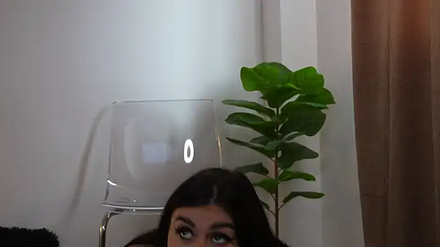 Snapshot of ItsKendra chatting on March 27, 1:55 pm ItsKendra online show from March 27, 1:55 pm