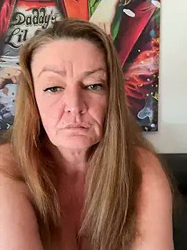 Snapshot of Milf-Gabi chatting on March 19, 8:07 am Milf-Gabi online show from March 19, 8:07 am