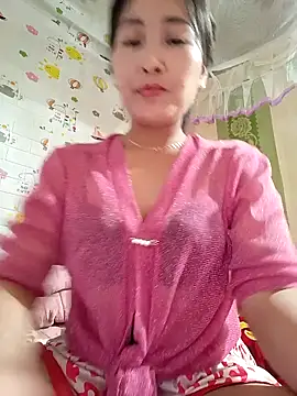 Snapshot of Cherry_XyX chatting on March 28, 5:29 am Cherry XyX online show from March 28, 5:29 am