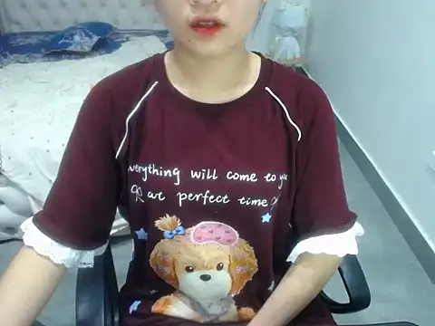 Snapshot of Aly_babe19y chatting on March 17, 4:32 pm Aly babe19y online show from March 17, 4:32 pm