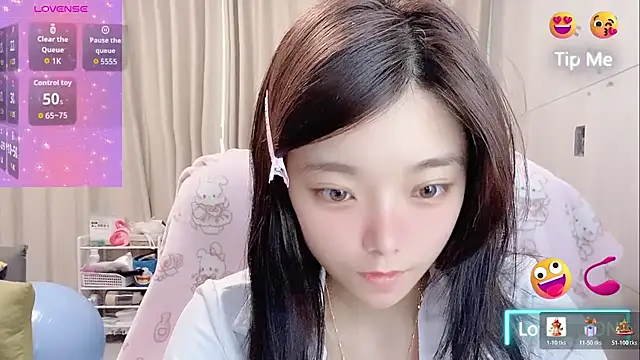 Snapshot of Puting_q chatting on April 15, 5:14 am Puting q online show from April 15, 5:14 am