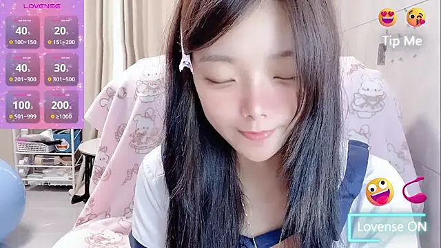 Snapshot of Puting_q chatting on April 16, 6:14 am Puting q online show from April 16, 6:14 am