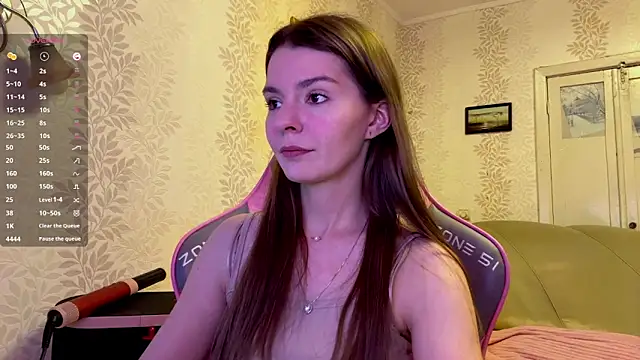 Snapshot of AnnWaddie chatting on March 24, 6:02 pm AnnWaddie online show from March 24, 6:02 pm