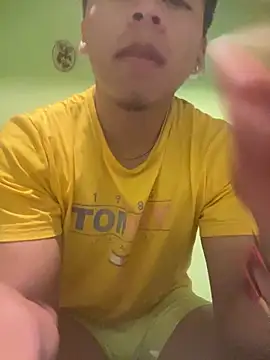 Snapshot of Arley-Arley1 chatting on March 16, 5:44 am Arley-Arley1 online show from March 16, 5:44 am