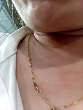 Sury sexyy online show from June 8, 2:06 pm
