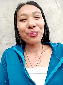 Leiley 98 online show from March 20, 10:20 am