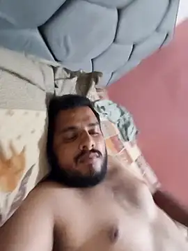 shubham19988 online show from March 25, 6:25 pm