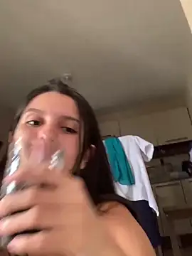 Snapshot of thaisssm chatting on March 23, 5:39 pm thaisssm online show from March 23, 5:39 pm