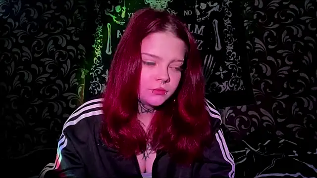 Snapshot of KateCelestia chatting on March 19, 5:17 pm KateCelestia online show from March 19, 5:17 pm