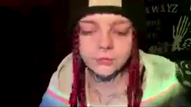 Snapshot of KateCelestia chatting on March 24, 5:29 pm KateCelestia online show from March 24, 5:29 pm