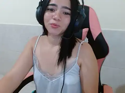 Snapshot of lina_seduce chatting on March 17, 4:06 am lina seduce online show from March 17, 4:06 am