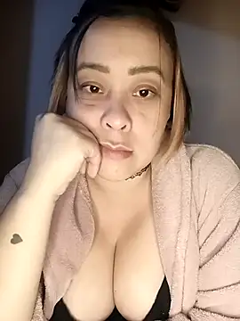 lua-bfly online show from May 26, 12:39 am