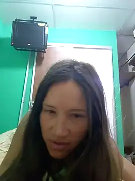 Snapshot of FavouriteVeronika chatting on May 16, 2:27 pm FavouriteVeronika online show from May 16, 2:27 pm