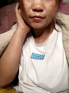 Snapshot of maymay121 chatting on March 18, 8:12 pm maymay121 online show from March 18, 8:12 pm