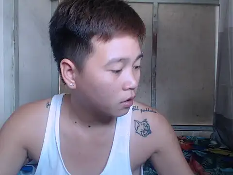 Snapshot of TRANSman_Squirt chatting on March 20, 3:11 am TRANSman Squirt online show from March 20, 3:11 am