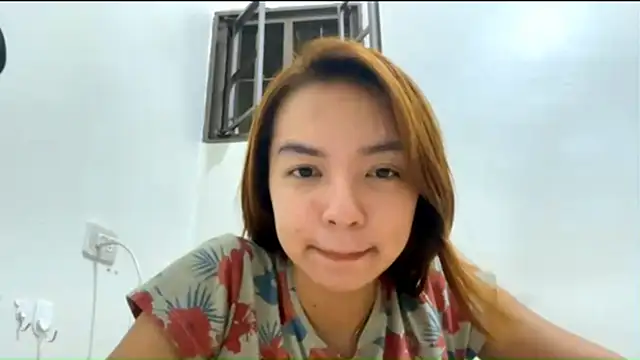 NoreenPierotti online show from March 22, 10:07 am