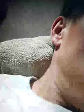 Snapshot of NIANIAKUTE chatting on April 12, 12:32 pm NIANIAKUTE online show from April 12, 12:32 pm