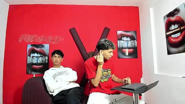 Snapshot of IMPERIAL_HOT chatting on March 19, 1:26 pm IMPERIAL HOT online show from March 19, 1:26 pm