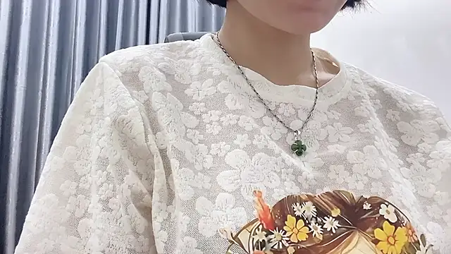 Snapshot of Ryo-Jisoo chatting on March 19, 2:04 am Ryo-Jisoo online show from March 19, 2:04 am