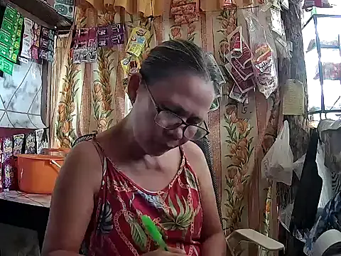 mommylicious 23 online show from July 19, 1:53 am