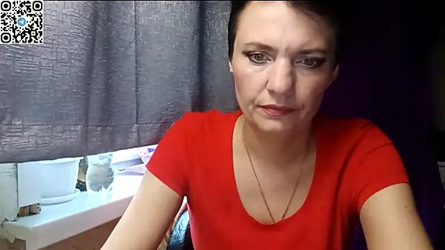 Snapshot of HotMamaQueen234 chatting on May 15, 2:46 pm HotMamaQueen234 online show from May 15, 2:46 pm